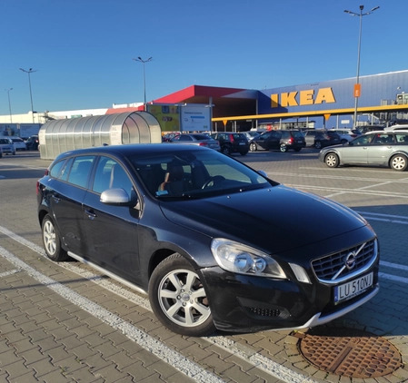 Volvo V60 cena 31500 przebieg: 286000, rok produkcji 2011 z Lublin małe 277